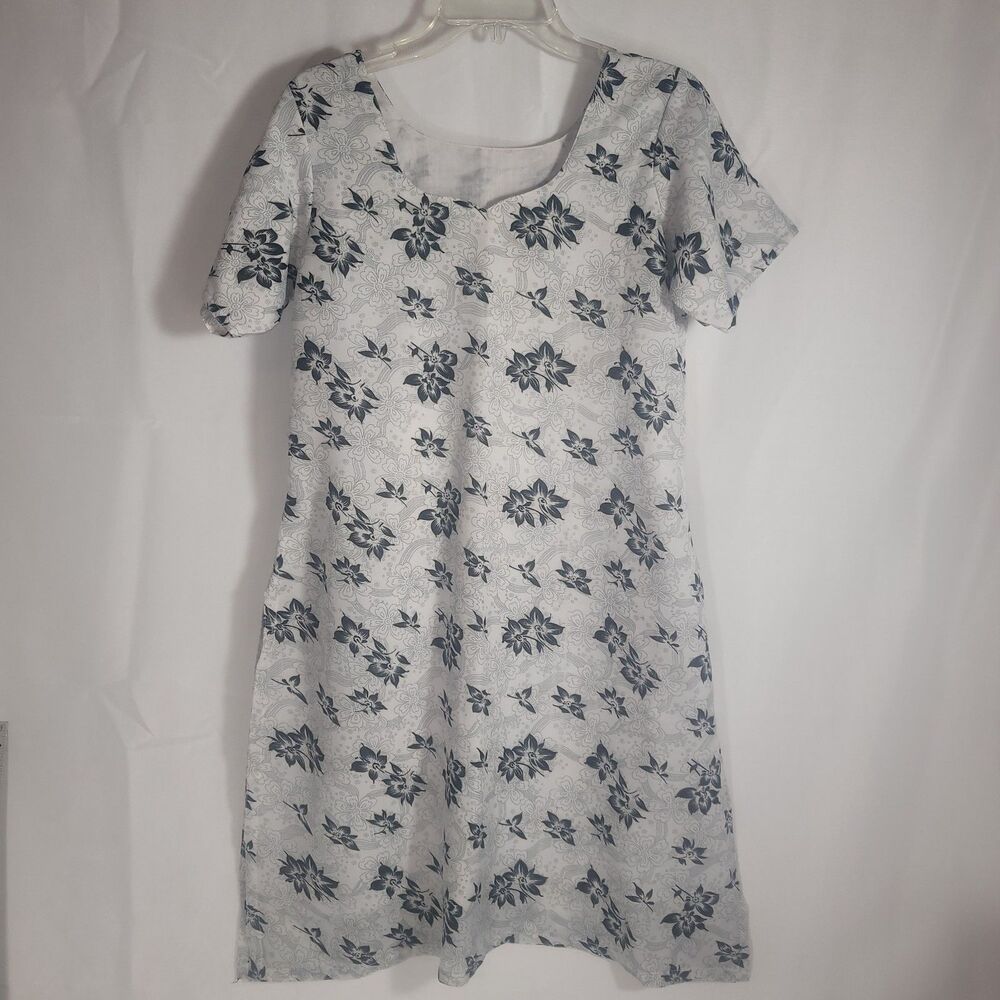 Handmade Artisinal Bohemian Floral Tunic Top Or Dress Short Sleeve White Black M - Picture 1 of 9